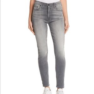 NWT Mother HighWaist “Looker” Skinny Denim